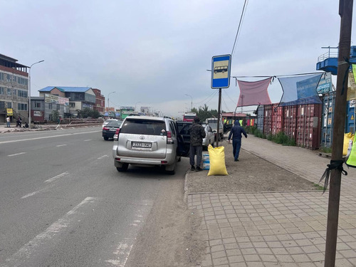 Энхжин худалдааны төвийн автобусны зогсоолуудыг шилжүүлжээ